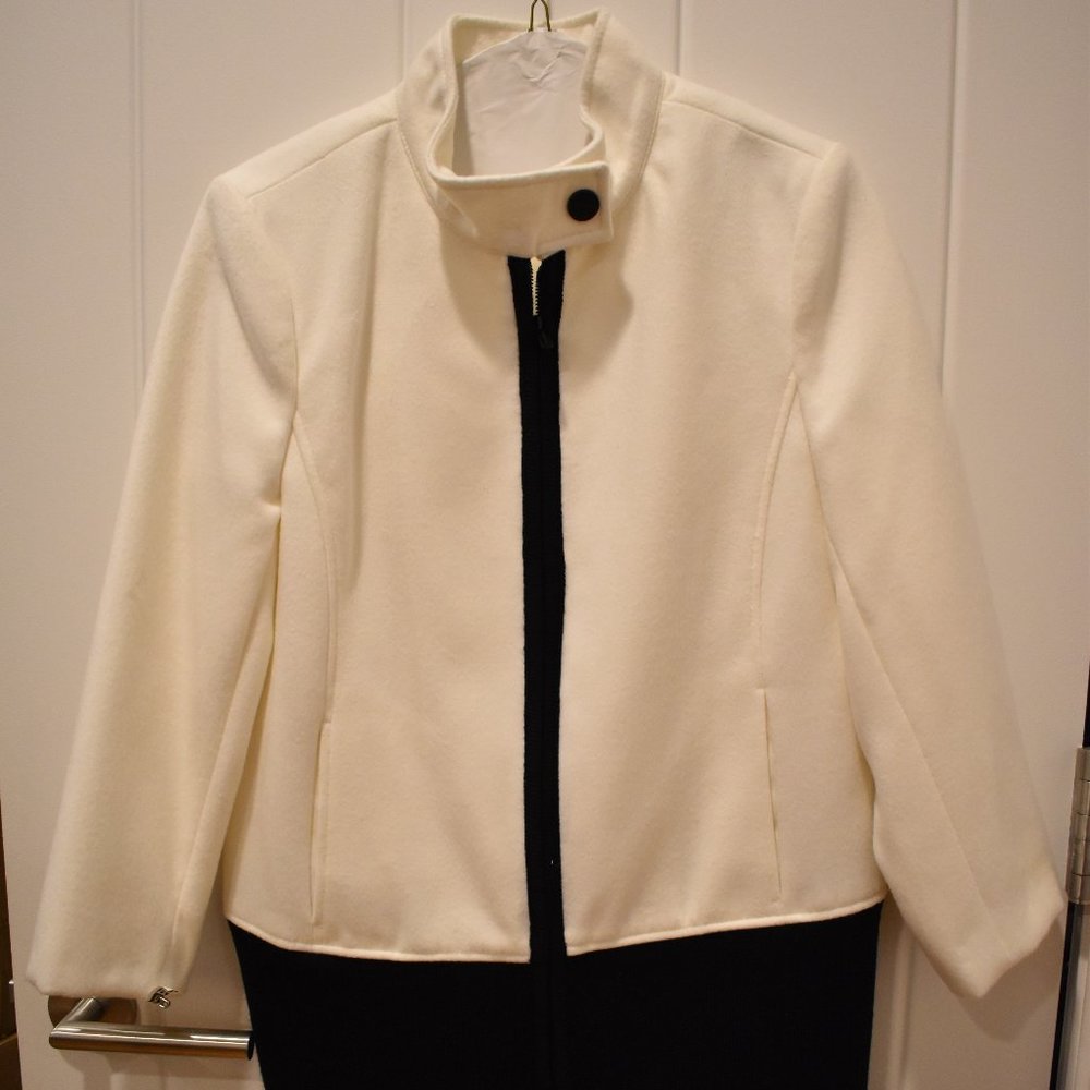 Calvin Klein Winter White/Black Jacket Small